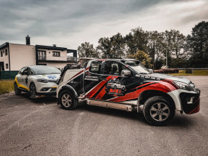 Photo de galerie - 4x4 pour véhicule en sous terrain
