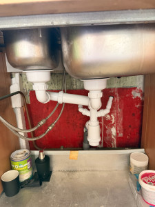 Photo de galerie - Changement d’un siphon pour évier 