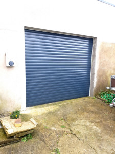 Photo de galerie - Porte de garage motorisée 