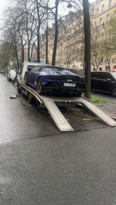 Photo de galerie - Transfert de garage pour ce jeune Huracan très bas aussi 