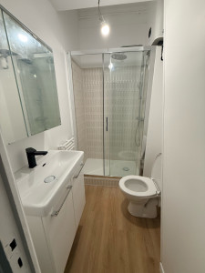 Photo de galerie - Salle de bain complète 