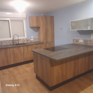 Photo de galerie - Bricolage et multi services