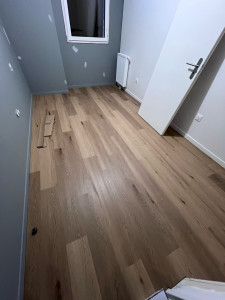 Photo de galerie - Pose parquet PVC 