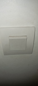 Photo de galerie - Remplacement de l'interrupteur défectueux par un interrupteur tout neuf 