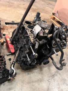 Photo de galerie - Changement de moteur Skoda 4x4