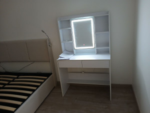 Photo de galerie - Montage coiffeuse