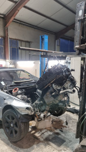 Photo de galerie - Dépose moteur BMW e46 330d 