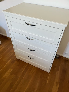 Photo de galerie - Commode