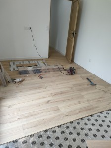 Photo de galerie - Guillotine / Coupe parquet