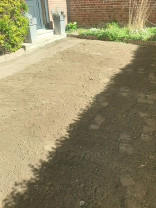 Photo de galerie - Pose de gazon en rouleaux 