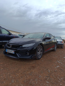Photo de galerie - Préparation d'une voiture en nettoyage véhicule d'occasion pour un garage a salleles-d'aude 