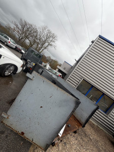 Photo de galerie - Posse de benne 