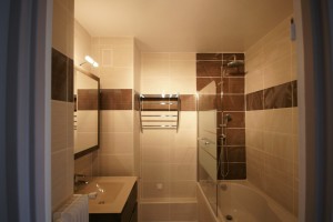Photo de galerie - Rénovation d'une salle de bain, fin de chantier