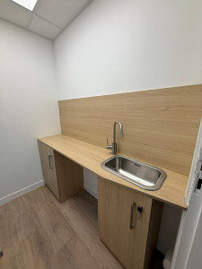 Photo de galerie - Installation d'une cuisine pour des bureaux d'une administration tout est compris 