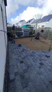 Photo de galerie - Création d'une cours en pavage