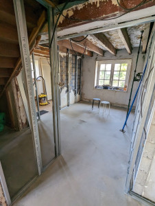 Photo de galerie - Rail placo et ragréage 