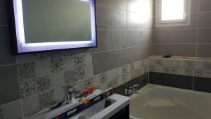 Photo de galerie - Faïence salle de bain.