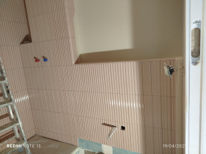 Photo de galerie - Salle de bain carrelage peinture