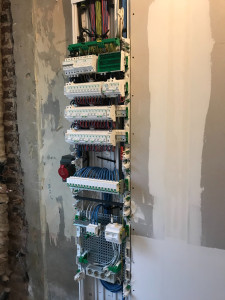 Photo de galerie - Tableau électrique en cours