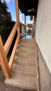 Photo de galerie - Pose de carrelage du balcon et le boiseries