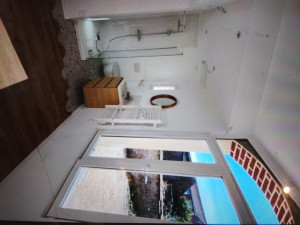 Photo de galerie - Placo enduit peinture après pose carrelage au sdb et parquet pour la chambre 