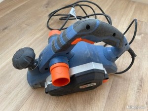 Photo de galerie - Bricolage et multi services