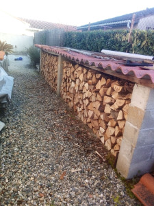 Photo de galerie - Rangement de 5 stères de bois