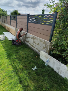 Photo de galerie - Bricolage et multi services