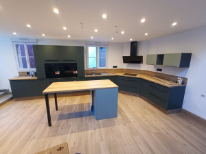 Photo de galerie - Pose d'une cuisine discac 