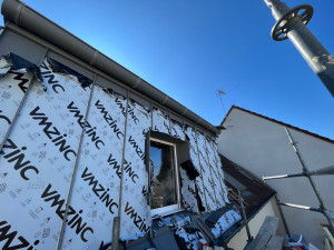 Photo de galerie - Lucarnes en zinc galvanisé 