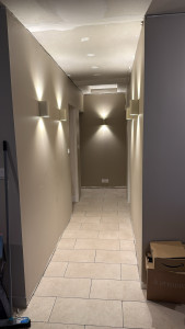 Photo de galerie - Demande client installation placo carrelage peinture luminaire (hors plafond)