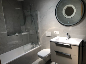 Photo de galerie - Rénovation de salle de bain, clé en main