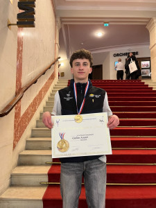Photo de galerie - Médaillé d’or au concours « un des meilleurs apprentis de France »