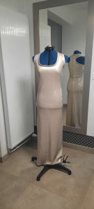 Photo de galerie - Robe en sequin 
