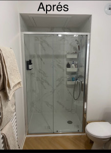 Photo de galerie - Pose  de paroi de douche 