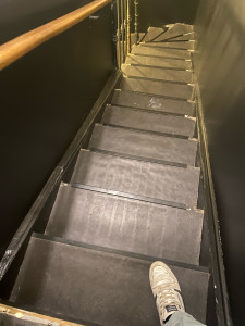 Photo de galerie - Escalier maintenant