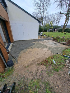 Photo de galerie - Réalisation d'une terrasse en pavé 