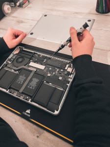 Photo de galerie - Dépannage d’un MacBook Pro - augmentation de la rapidité et du stockage 