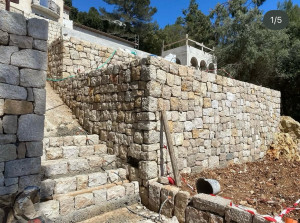 Photo de galerie - Escalier en pierre 