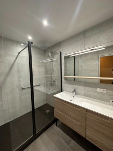 Photo de galerie - RENOVATION SALLE DE BAINS COMPLETE BRY SUR MARNE 94