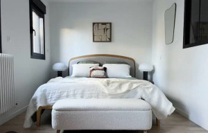 Photo de galerie - Peinture du mur de face.