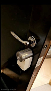 Photo de galerie - Installation d'une serrure connecter très sécurisé A2p 