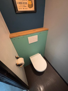 Photo de galerie - Réalisation d’un toilettes suspendu geberit avec pose de l’habillage en placo 