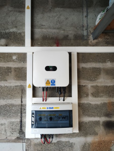 Photo de galerie - Photovoltaïque coffret AC/DC