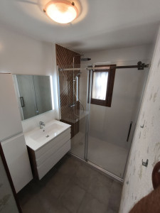 Photo de galerie - -Salle de bain après (partie 2)