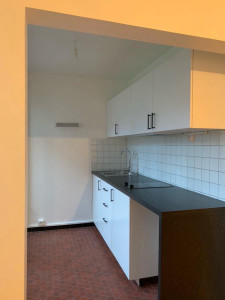 Photo de galerie - Montage cuisine et faïences 