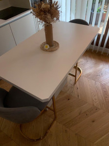 Photo de galerie - Rangement table et lavement de sol