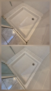 Photo de galerie - Nettoyage d'une douche, remplacement des silicones.