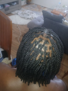 Photo de galerie - Twist avec fil de laine 