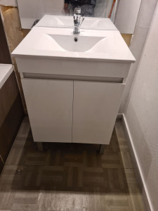 Photo de galerie - Remplacement de lavabo et meuble 